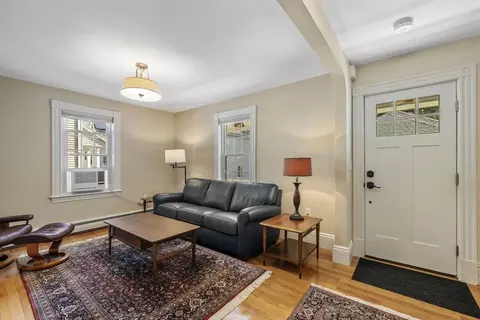 Entry Way - 4 Webster Ct, Stoneham, MA 02180 photo 1 of 1