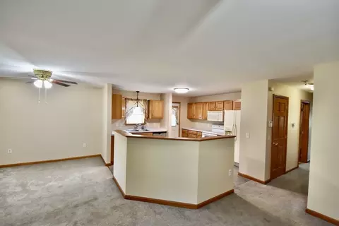 375 Thompson Rd, Webster, MA 01570 photo 7