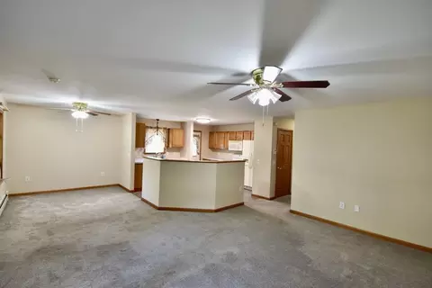 375 Thompson Rd, Webster, MA 01570 photo 8