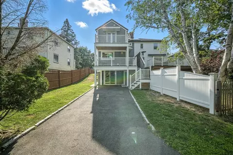 83 Sunnyside Ave, Arlington, MA 02474