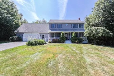 68 Waid Rd, Monson, MA 01057