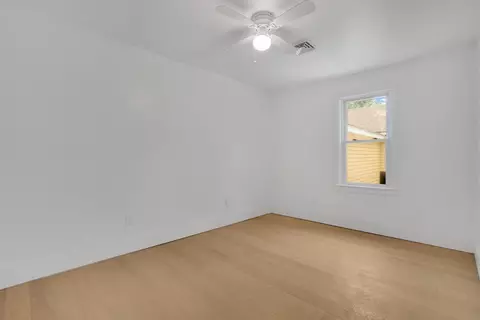 Bedroom - 140 Wait St, Springfield, MA 01104 photo 3 of 3