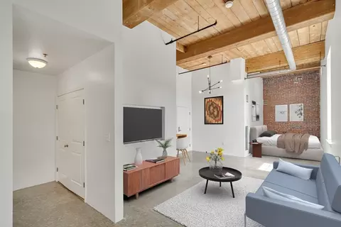 35 Riverwalk Way #219, Lowell, MA 01854