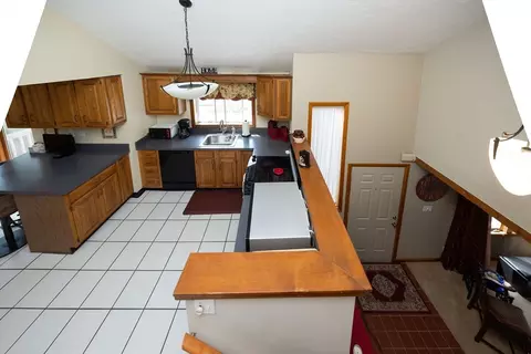 66 Brigham Rd, Worcester, MA 01609 photo 7