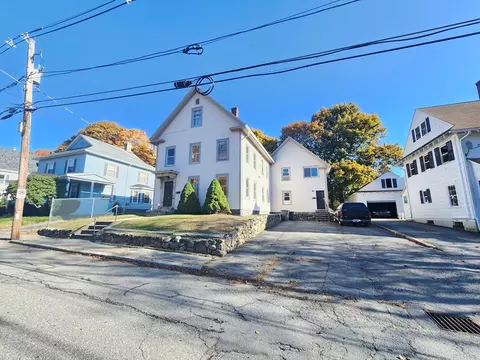 94-98 Maple St, Gardner, MA 01440 photo 2