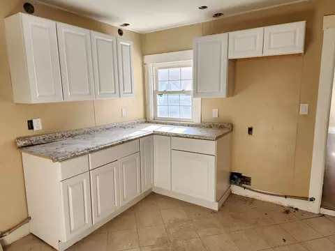 94-98 Maple St, Gardner, MA 01440 photo 26