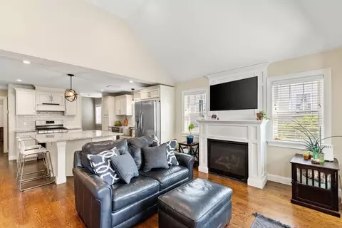 23 Locust St #2, Danvers, MA 01923 photo 11