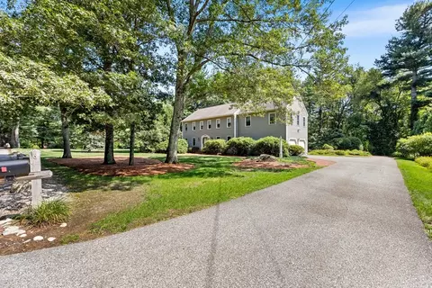 6 Parmenter Rd, Framingham, MA 01701