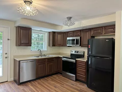 25 Sunset Ave, Athol, MA 01331 photo 3