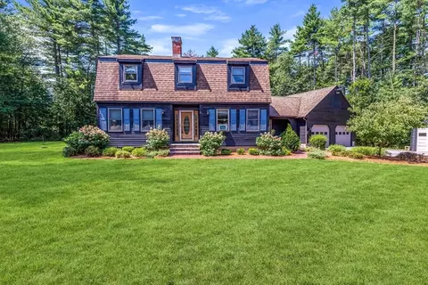 5 James Cir, Pepperell, MA 01463