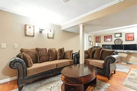 27 Wachusett St, Springfield, MA 01118 photo 30