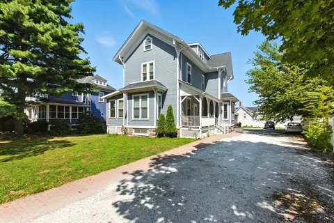 581 Cambridge St, Allston, MA 02134