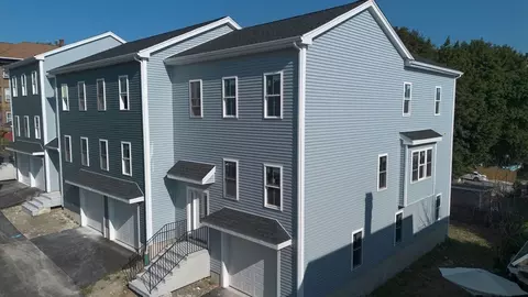 17 Mott St # -B, Worcester, MA 01604