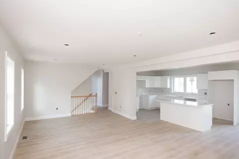 17 Mott St # -B, Worcester, MA 01604 photo 11