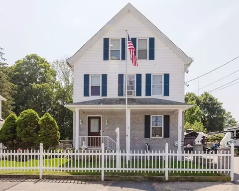68 Wales St, Taunton, MA 02780