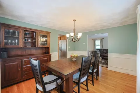 10 Bicknell Dr, Mendon, MA 01756 photo 11