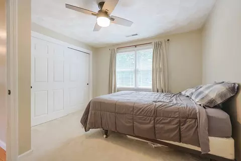 10 Bicknell Dr, Mendon, MA 01756 photo 26