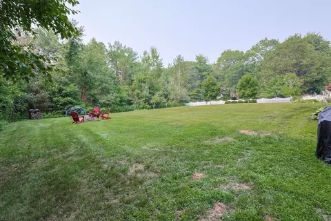 10 Bicknell Dr, Mendon, MA 01756 photo 37