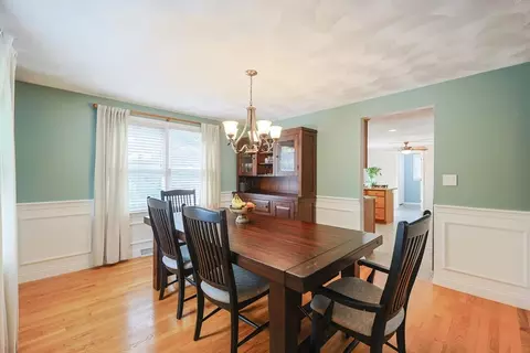 10 Bicknell Dr, Mendon, MA 01756 photo 12