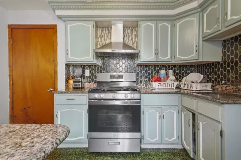 7 Gladstone St # -9, Everett, MA 02149 photo 20