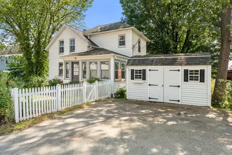 Exterior - 10 Prospect St, Maynard, MA 01754 photo 2 of 9