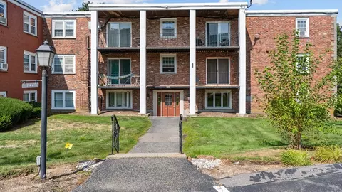 796 Willard St #D9, Quincy, MA 02169