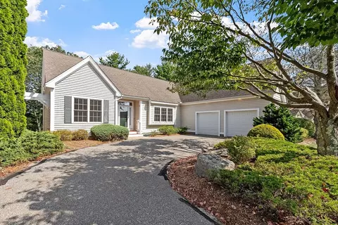 20 Highland Rd #20, Westford, MA 01886