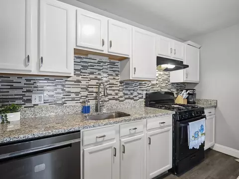 239 Glasgow #8, Fall River, MA 02721 photo 12