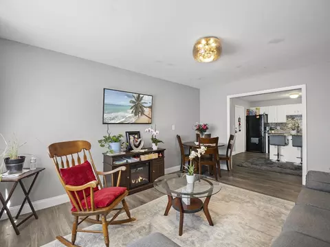 239 Glasgow #8, Fall River, MA 02721 photo 4