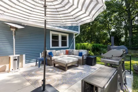 Exterior - 35 Preston St, Danvers, MA 01923 photo 5 of 13