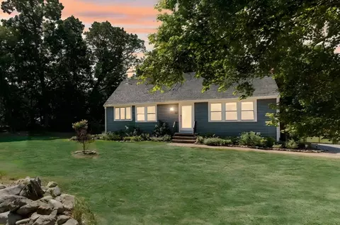 Exterior - 35 Preston St, Danvers, MA 01923 photo 2 of 13
