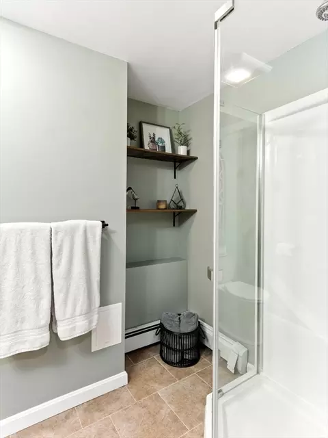 Bath - 35 Preston St, Danvers, MA 01923 photo 2 of 3