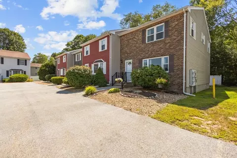 19 Highcrest Park #19, Webster, MA 01570