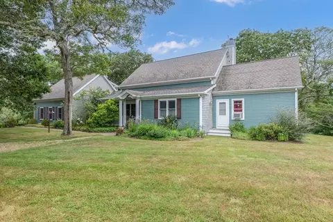 56 Bridle Path Rd, Tisbury, MA 02568