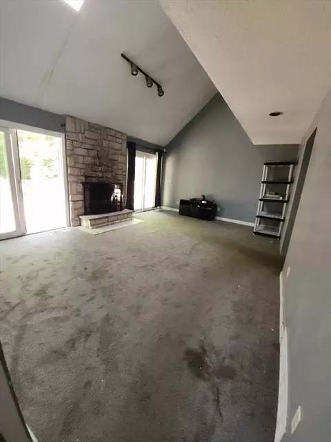 Living - 139 E Hill Rd, Brimfield, MA 01010 photo 1 of 2