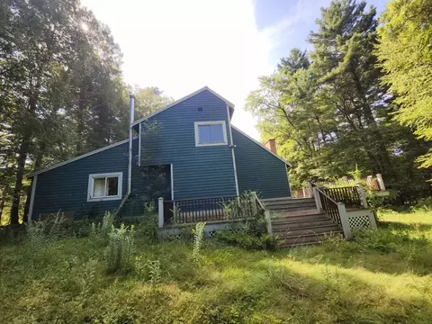 139 E Hill Rd, Brimfield, MA 01010
