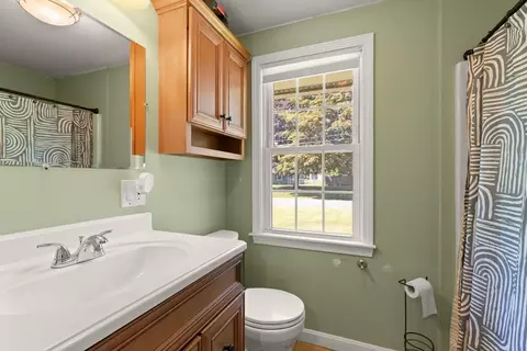 100 Francine Rd, Raynham, MA 02767 photo 15