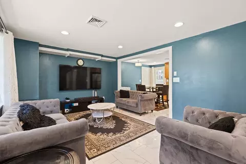 100 Francine Rd, Raynham, MA 02767 photo 5