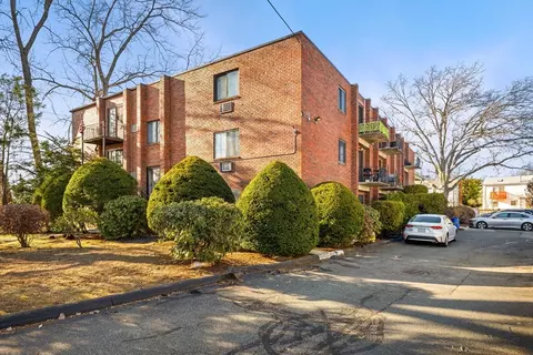 103 Newman Rd #5, Malden, MA 02148