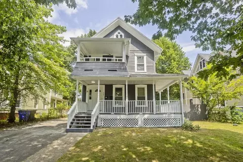 107 Thompson St, Springfield, MA 01109