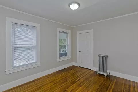 107 Thompson St, Springfield, MA 01109 photo 21