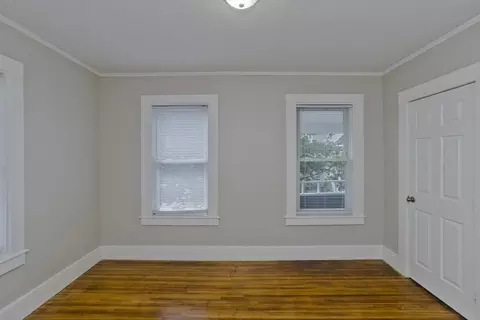 107 Thompson St, Springfield, MA 01109 photo 23