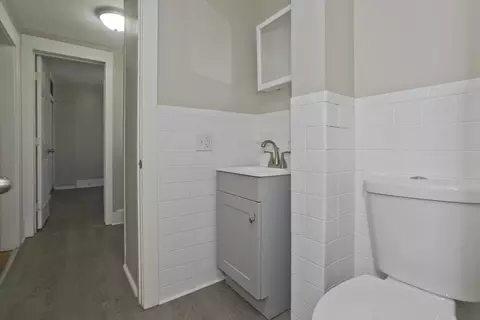 107 Thompson St, Springfield, MA 01109 photo 16