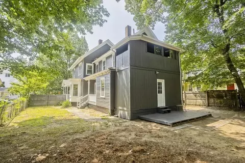 107 Thompson St, Springfield, MA 01109 photo 27