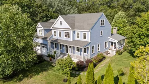 84 Bruce Rd, Concord, MA 01742