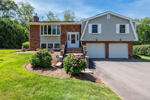 127 Forest Hill Rd, Feeding Hills, MA 01030