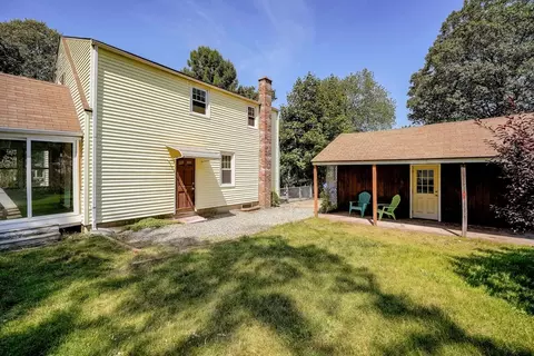 17 Marquette St, Springfield, MA 01104 photo 5