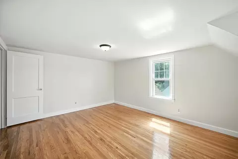 17 Marquette St, Springfield, MA 01104 photo 22