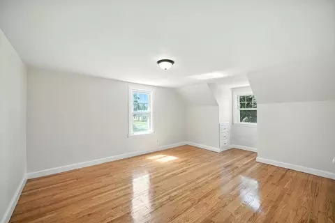 17 Marquette St, Springfield, MA 01104 photo 20