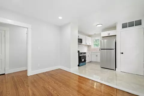 116 Merida St, Springfield, MA 01104 photo 13